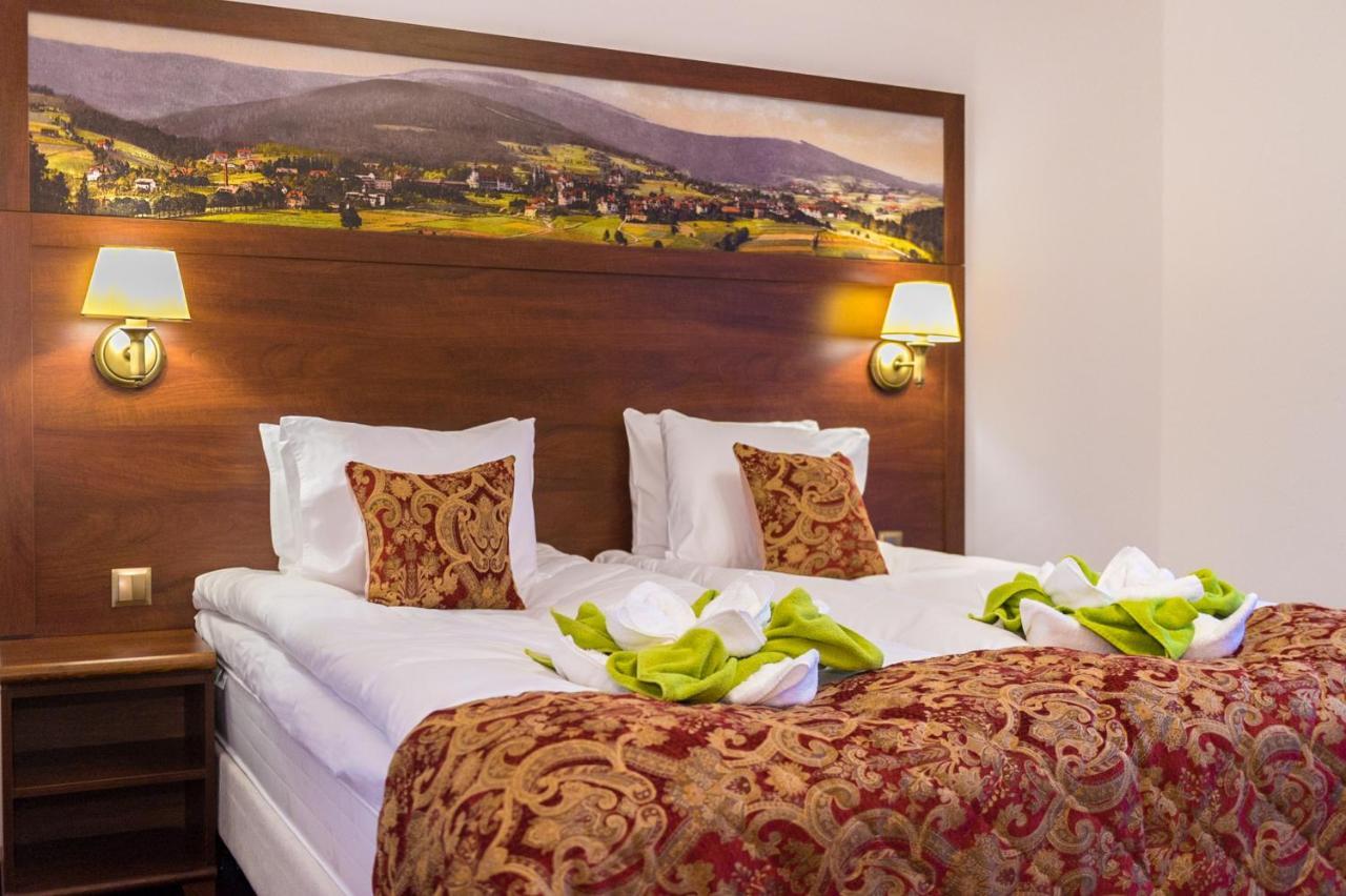 Hotel Buczynski****Medical&Spa Świeradów-Zdrój Екстериор снимка
