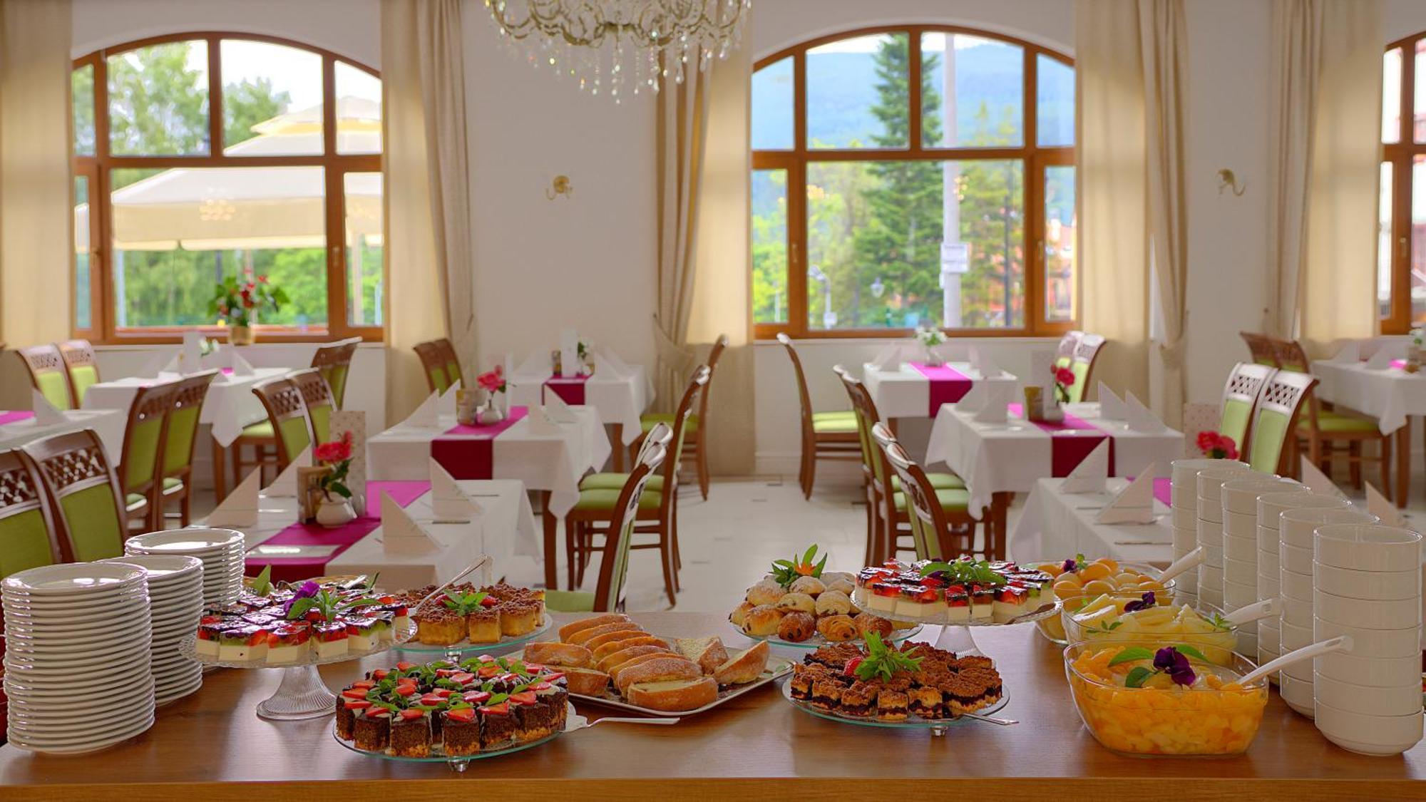 Hotel Buczynski****Medical&Spa Świeradów-Zdrój Екстериор снимка