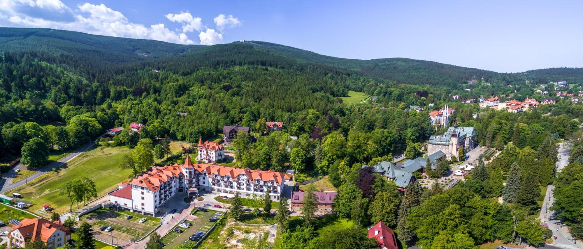 Hotel Buczynski****Medical&Spa Świeradów-Zdrój Екстериор снимка