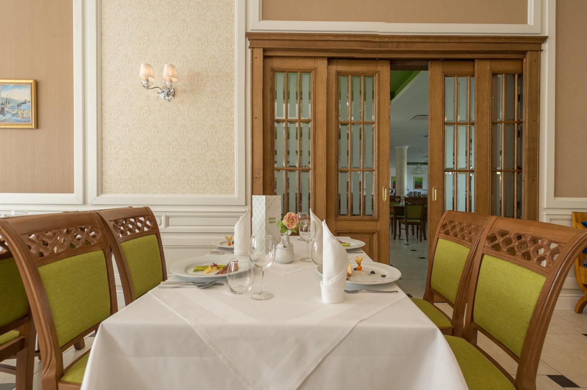 Hotel Buczynski****Medical&Spa Świeradów-Zdrój Екстериор снимка