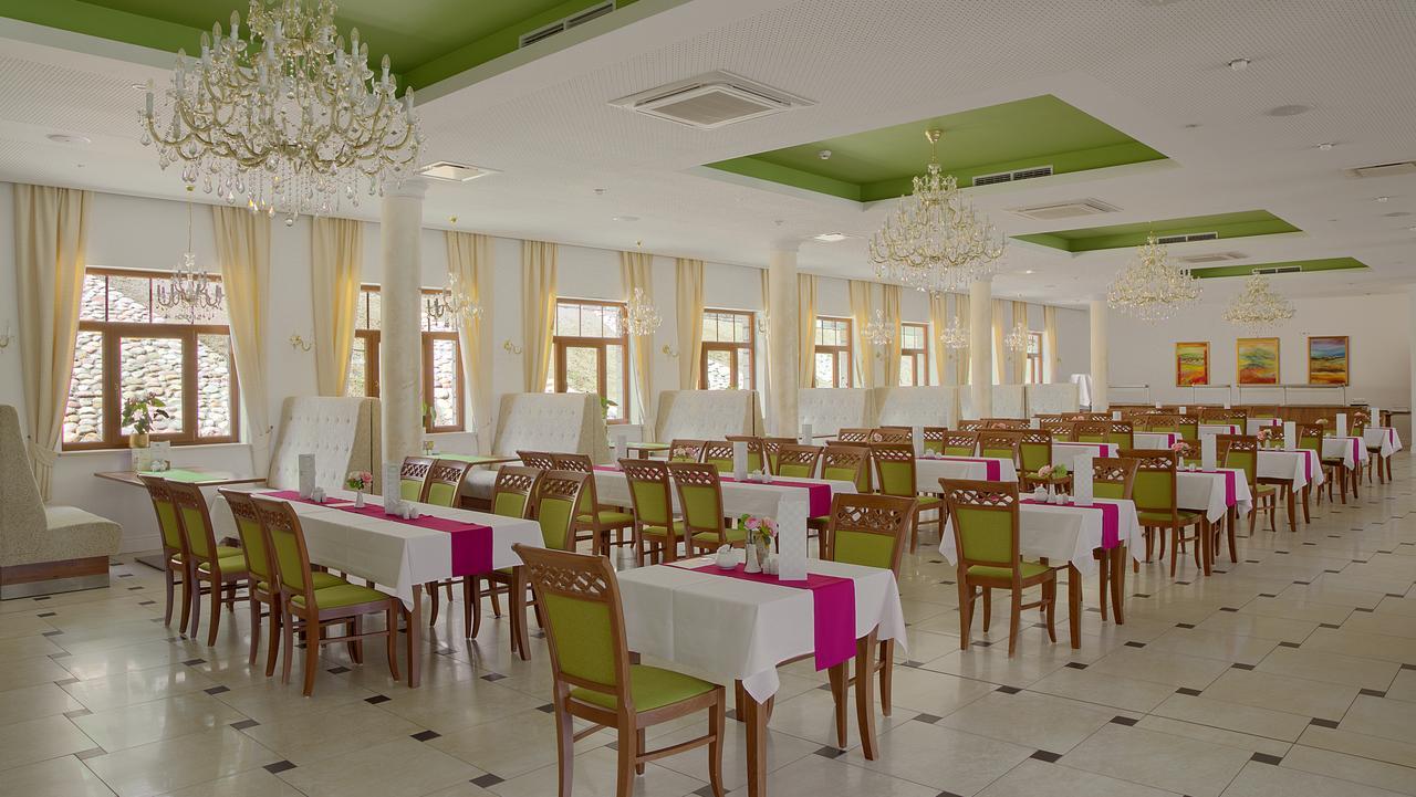Hotel Buczynski****Medical&Spa Świeradów-Zdrój Екстериор снимка